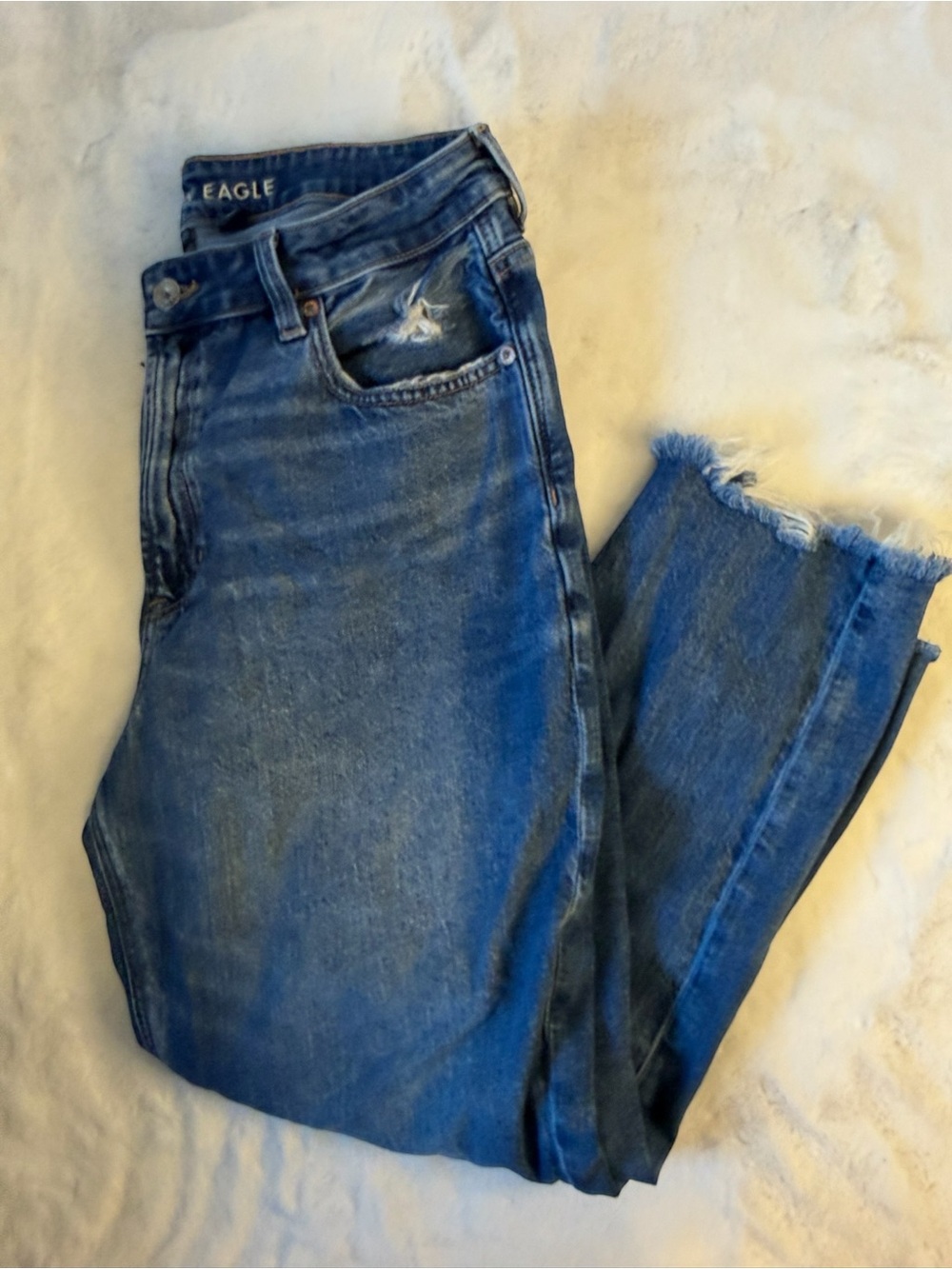 American Eagle Mom Jeans size 10 X-Short Strigid distressed raw hem